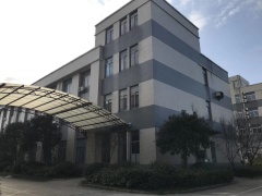 港閘區(qū)廠房出租，靠近南通理工學(xué)院，一棟3層，有電梯