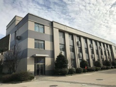 港閘區(qū)廠房出租，靠近南通理工學(xué)院，一棟3層，有電梯，單層面積