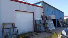 通州十總志新村村委附近廠房，層高5米，單層鋼結(jié)構(gòu)，大車可進