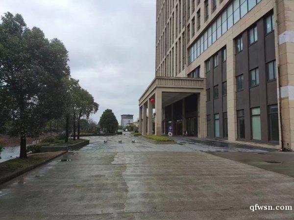 市北全新辦公室廠房招租 帶食堂超市 可分割 可注冊 市北全新辦公室廠房招租 帶食堂超市 可分割 可注冊