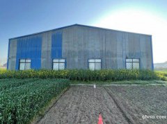 層高7.6米，兩臺3噸行車，電容量400KVA，大車可進(jìn)