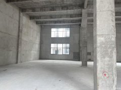 廠房出售！1615平三層廠房，低首付，可排污可接天然氣